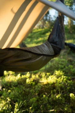 Lesovik Larva -Aventure Tente lesovik larva