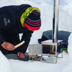 Winnerwell Fastfold Titanium Camping Stove -Aventure Tente poele winnerwell fastfold titanium camping stove 64